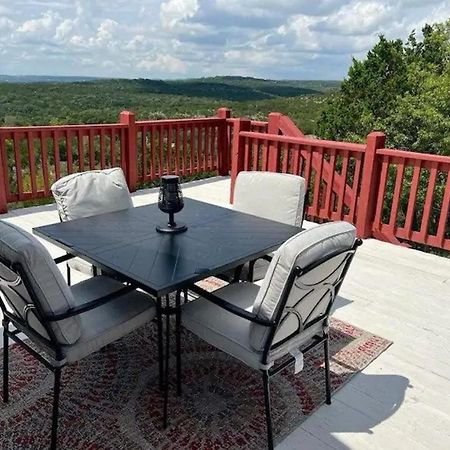 Entire 2Br 2Ba Hilltop View Home Sleeps 7 Pets 4 Acres Jacuzzi Central Ac Kingbeds Free Wifi-Parking Kitchen Washerdryer Starry Terrace Two Sunset Dining Patios Grill Stovetop Oven Fridge Onsitewoodedhiking Wildlife Coveredpatio4Pets & Birds Singing! Marble Falls Zewnętrze zdjęcie