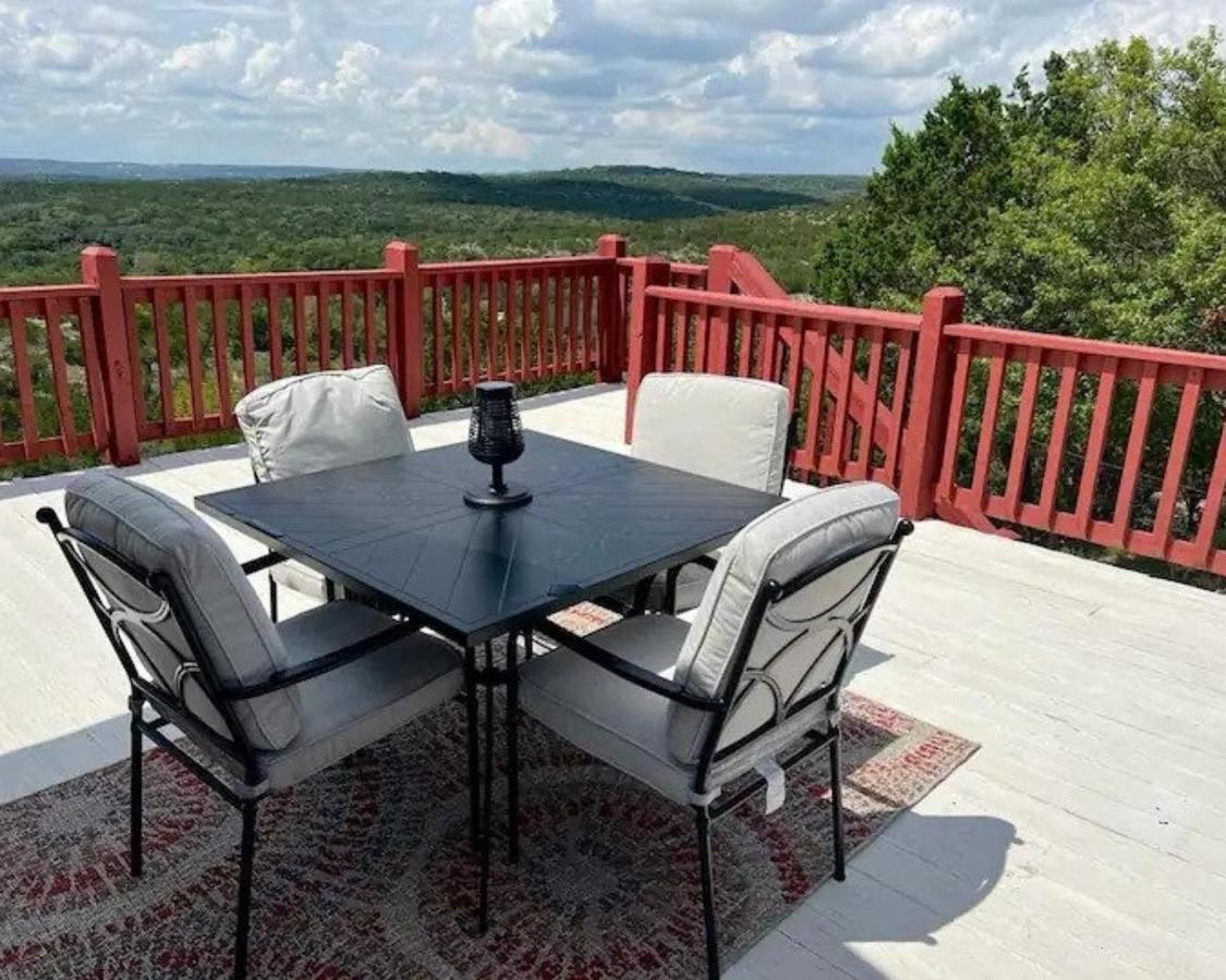 Entire 2Br 2Ba Hilltop View Home Sleeps 7 Pets 4 Acres Jacuzzi Central Ac Kingbeds Free Wifi-Parking Kitchen Washerdryer Starry Terrace Two Sunset Dining Patios Grill Stovetop Oven Fridge Onsitewoodedhiking Wildlife Coveredpatio4Pets & Birds Singing! Marble Falls Zewnętrze zdjęcie