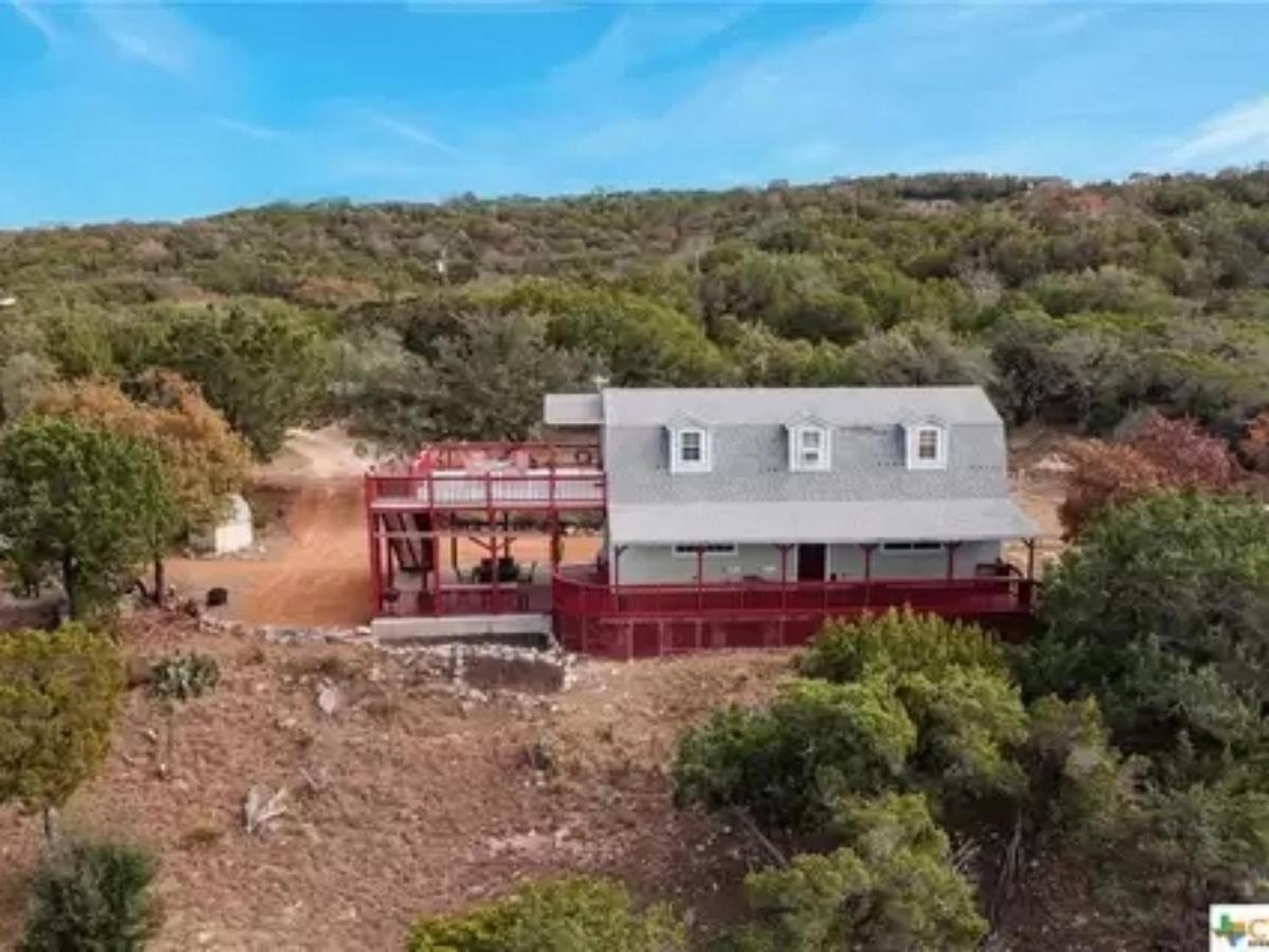 Entire 2Br 2Ba Hilltop View Home Sleeps 7 Pets 4 Acres Jacuzzi Central Ac Kingbeds Free Wifi-Parking Kitchen Washerdryer Starry Terrace Two Sunset Dining Patios Grill Stovetop Oven Fridge Onsitewoodedhiking Wildlife Coveredpatio4Pets & Birds Singing! Marble Falls Zewnętrze zdjęcie