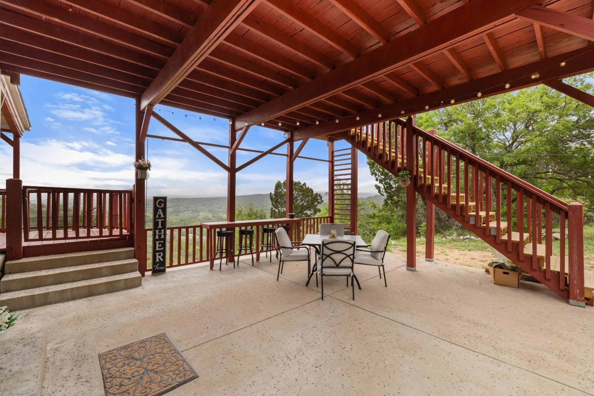 Entire 2Br 2Ba Hilltop View Home Sleeps 7 Pets 4 Acres Jacuzzi Central Ac Kingbeds Free Wifi-Parking Kitchen Washerdryer Starry Terrace Two Sunset Dining Patios Grill Stovetop Oven Fridge Onsitewoodedhiking Wildlife Coveredpatio4Pets & Birds Singing! Marble Falls Zewnętrze zdjęcie